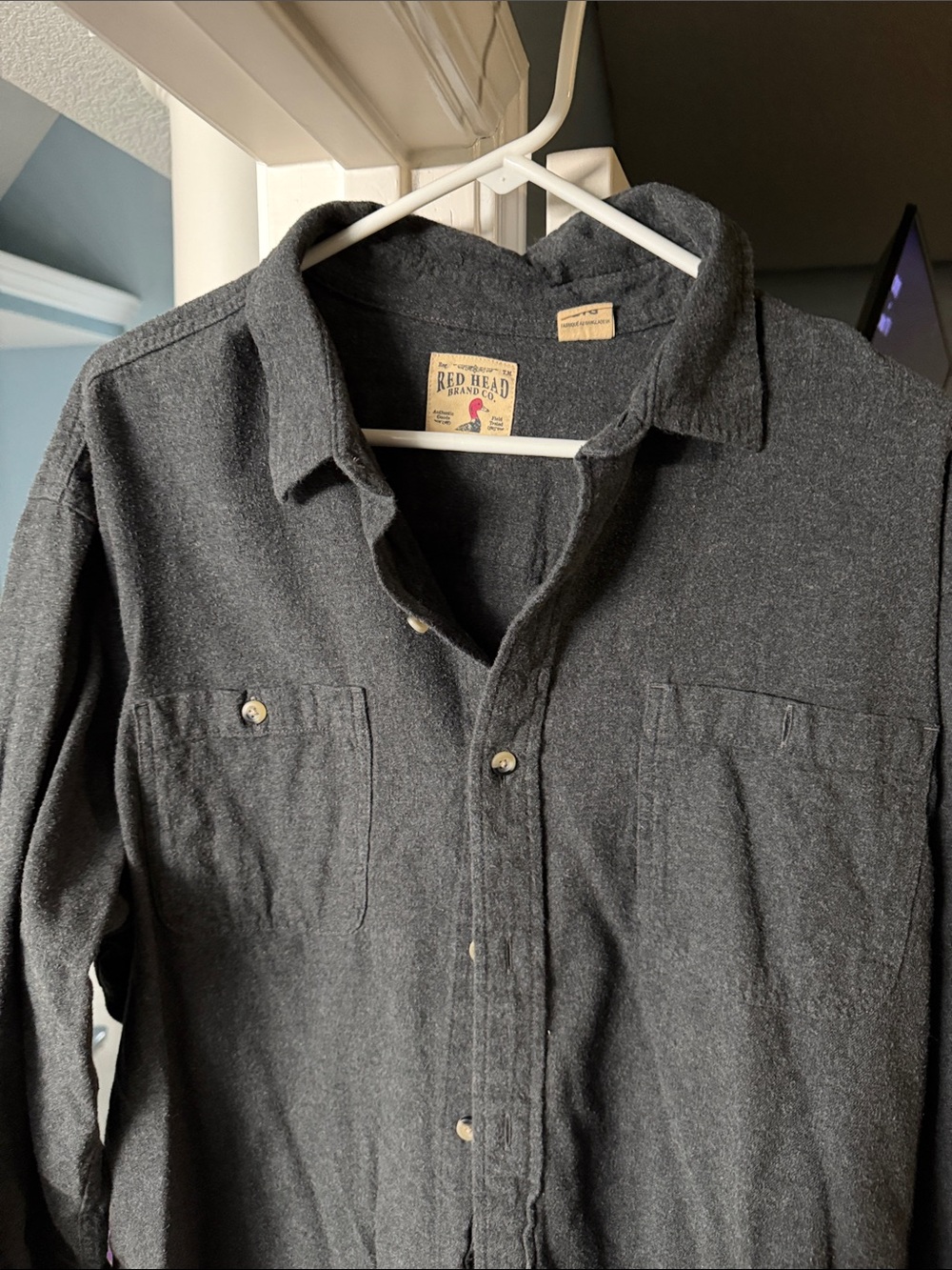 RedHead Dark Charcoal Gray Men's Casual Button-Down Shirt
